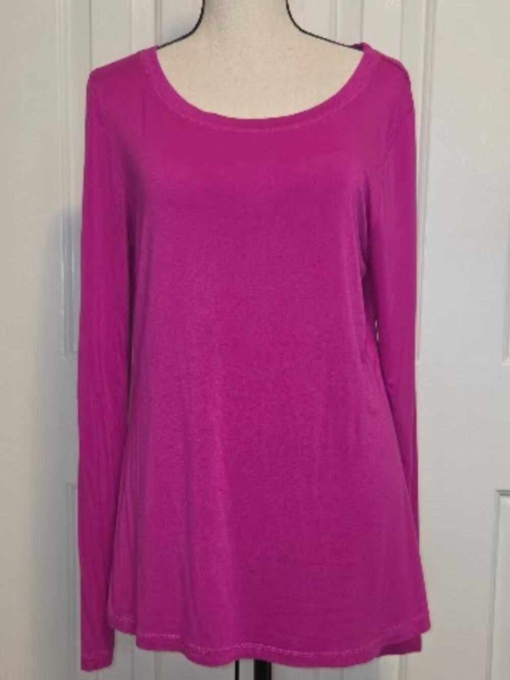 Cupio Fuchsia Magenta Long Sleeve Scoop Neck Top Size L